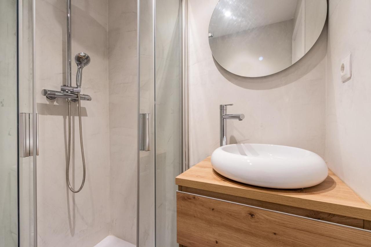 טראסה Exclusive Apartments Barcelona 4 Personas Torrella מראה חיצוני תמונה
