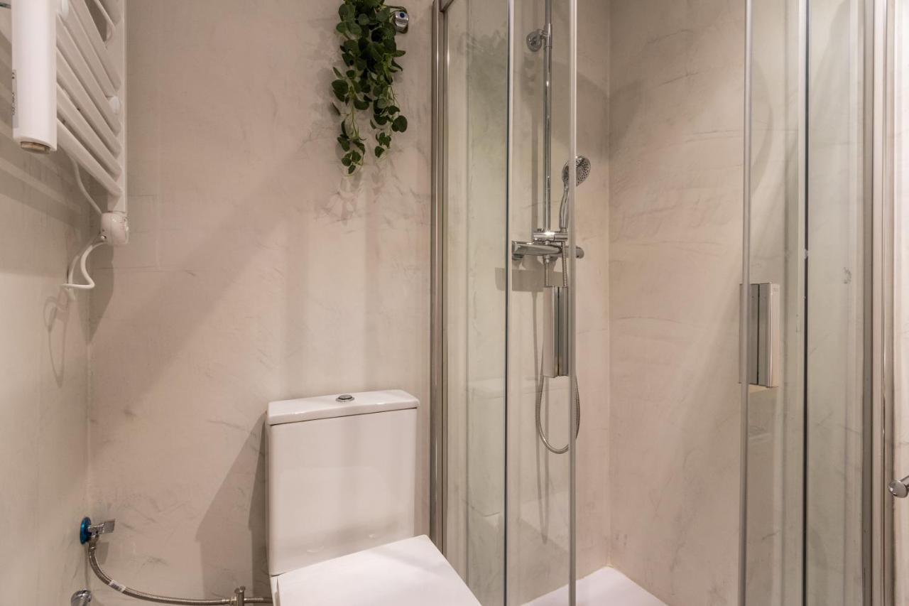 טראסה Exclusive Apartments Barcelona 4 Personas Torrella מראה חיצוני תמונה